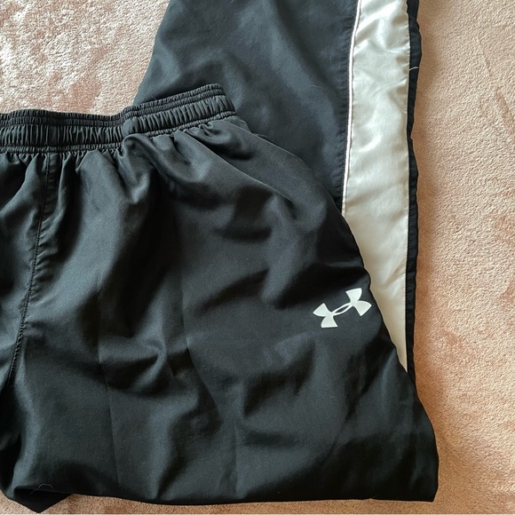 Under Armour Black and White Weatherproof Pants - Picture 5 of 12